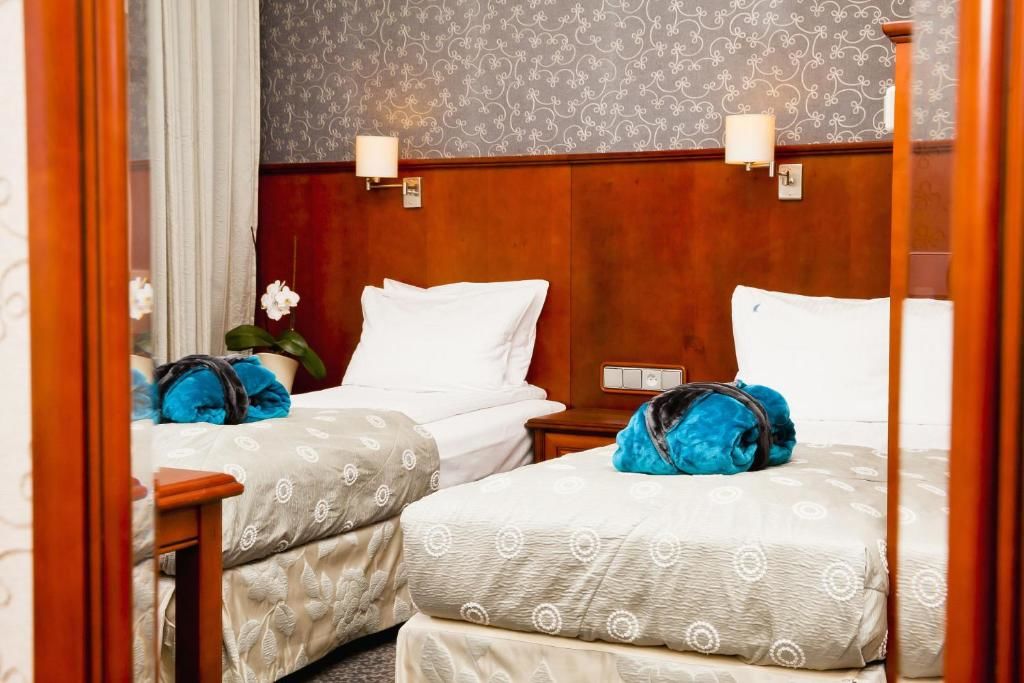 Отель Hotel&Spa Stary Dziwnów Дзивнув